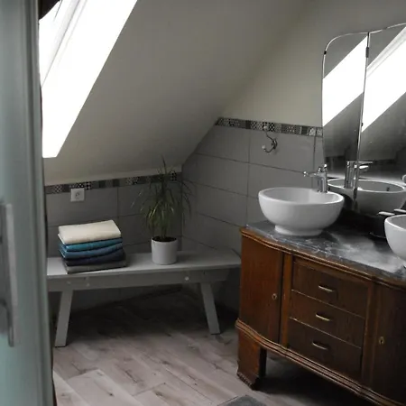 Le Duplex Du Louison - Ravissant 3P Proche Parlement Europeen - Parkings Guest house 4*