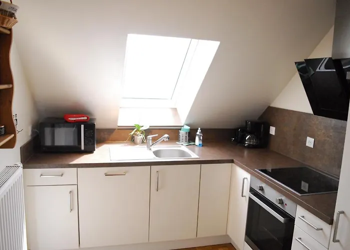 Ravissant 3p 90m2 Au Calme, Proche Du Parlement Europeen