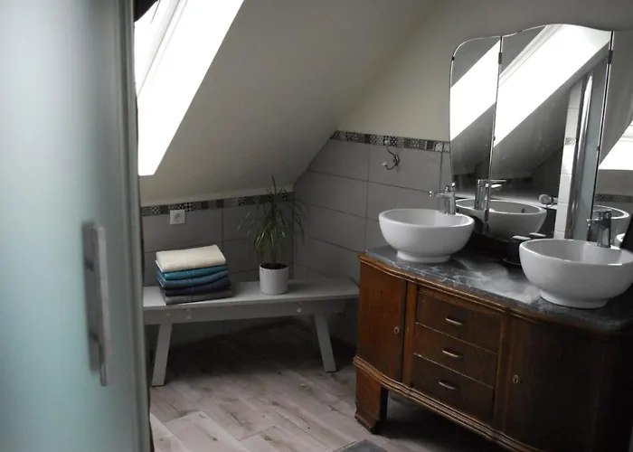 Ravissant 3p 90m2 Au Calme, Proche Du Parlement Europeen Gasthuis 4*