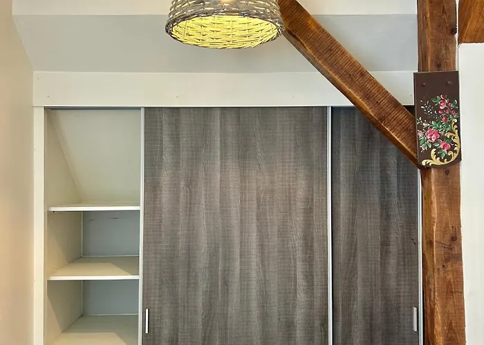 Ravissant 3p 90m2 Au Calme, Proche Du Parlement Europeen